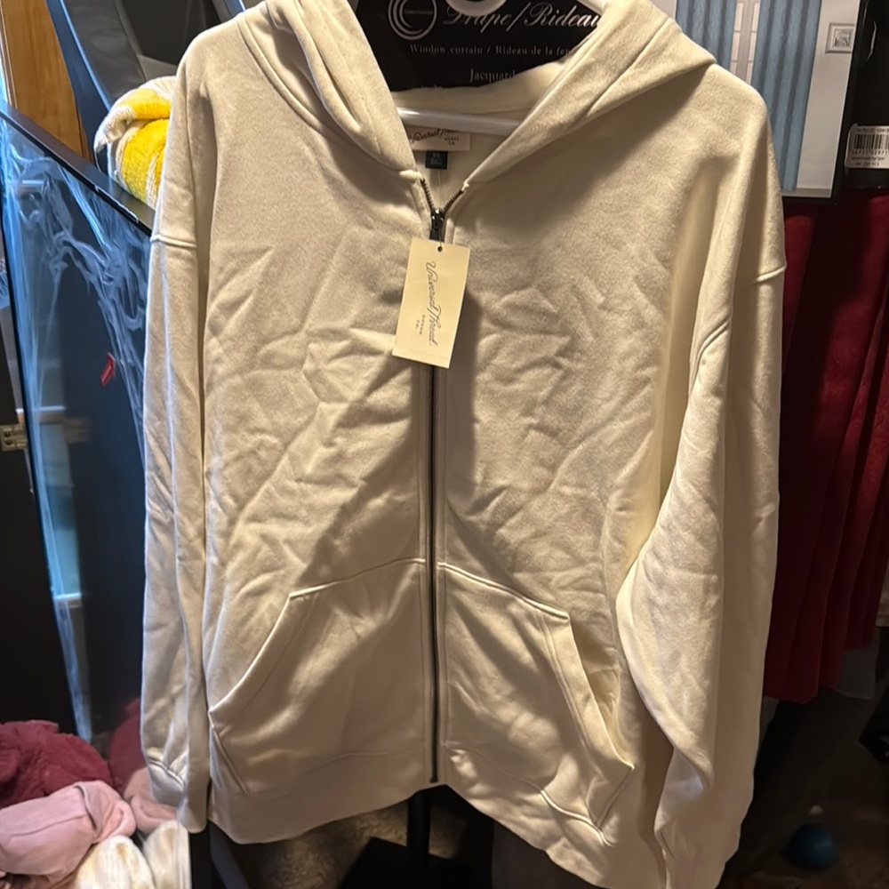 Universal Thread White Zip-Up Hoodie